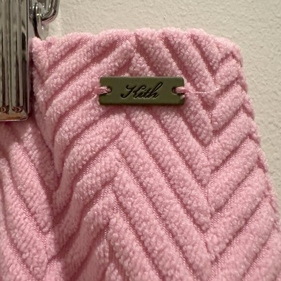 KITH Pink Chevron Vera Tow Mini Skirt Bubble – Textured Knit, Size XL (NWT) - Picture 2 of 3